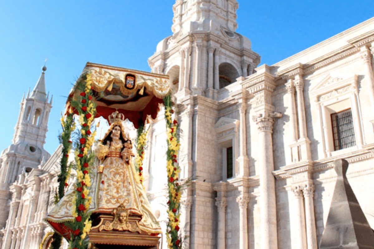 La Virgen de Chapi se reencontrará mañana con sus devotos en la ciudad de Arequipa