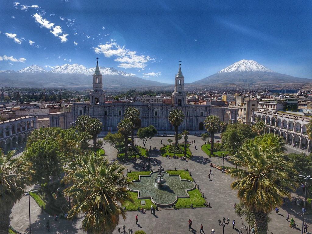 La Catedral de Arequipa: Un ejemplo impresionante de la arquitectura colonial española